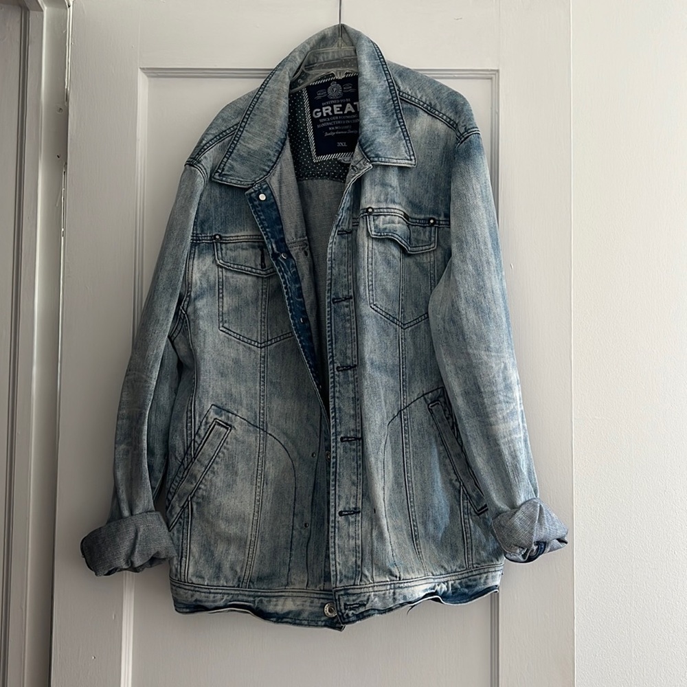 3XL denim distressed jacket